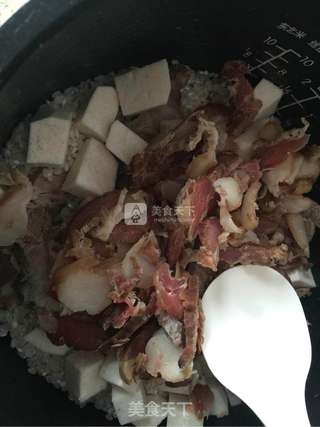 腊味焖饭的做法步骤:3