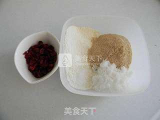 迷你蔓越莓麦芬蛋糕的做法步骤:3