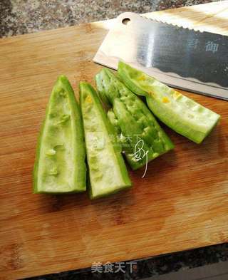 苦瓜厚蛋烧的做法步骤:2