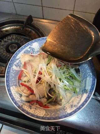 葱油淋鱼片的做法步骤:8