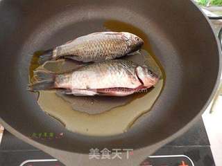 平菇豆腐鱼汤的做法步骤:4