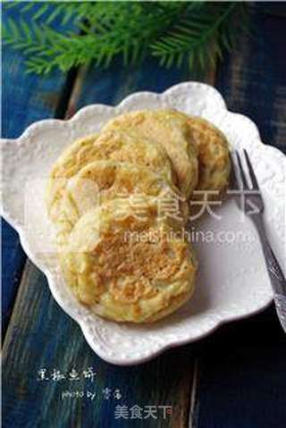 【自制健康美味小吃】黑椒鱼饼的做法步骤:8