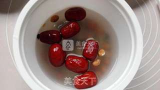 百合腊八粥的做法步骤:2