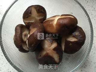 香菇竹荪老鸡汤的做法步骤:8