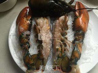 蒜蓉粉丝蒸龙虾的做法步骤：5