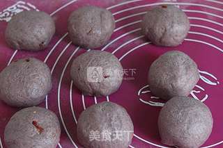 牛奶黑米面蔓越莓小面包的做法步骤:7