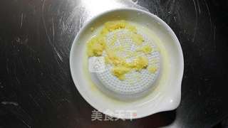 【白果串烧猪颈肉】入喉爽口滑顺的做法步骤:2