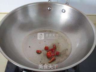 泡椒地梨黑木耳的做法步骤:4