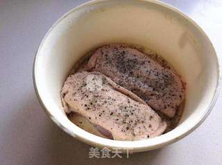 酸甜可口橙香鸭肉的做法步骤:2