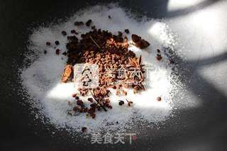 椒盐焗皮皮虾的做法步骤:2