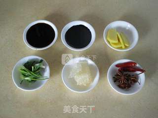 冰糖猪蹄的做法步骤:2