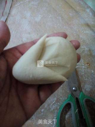 小兔子馒头的做法步骤:5