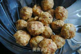 红烧狮子头的做法步骤:13