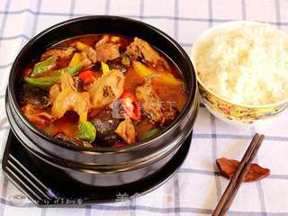 风靡大街小巷的黄焖鸡米饭在家做--秘制黄焖鸡米饭的做法步骤:11