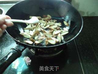 豆腐卷炒肉的做法步骤：4