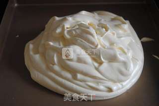 牛油果草莓奶酪卷的做法步骤:10