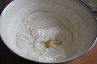 牛油果草莓奶酪卷的做法步骤:18