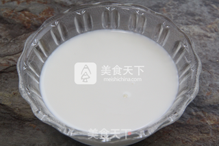 营养早餐浓滑杏仁露的做法步骤:2
