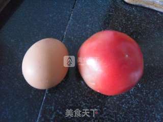 番茄蛋片汤的做法步骤：1
