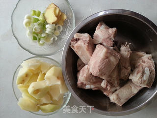 土豆炖排骨的做法步骤:3