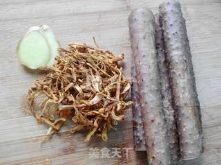 虫草花山药羊肉汤的做法步骤:2