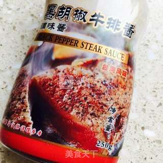 黑胡椒牛排酱鸡腿炒饭的做法步骤:7