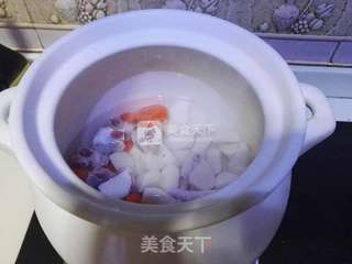 山药胡萝卜汤的做法步骤:5