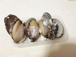 鲍鱼炖鱼胶的做法步骤:2
