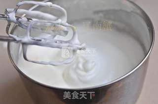 草莓奶油蛋糕的做法步骤:4