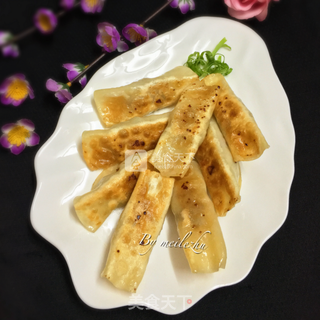 鲜肉锅贴的做法步骤:8