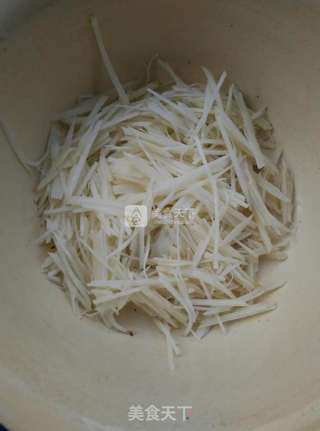 香煎土豆丝饼的做法步骤:2