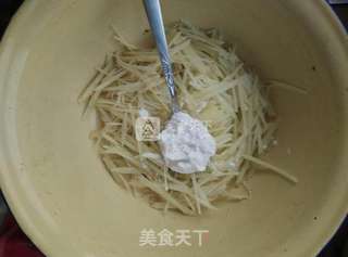 香煎土豆丝饼的做法步骤:3