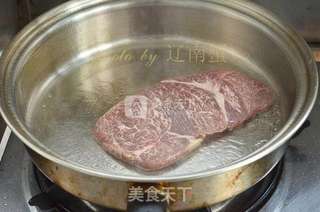 黑胡椒牛排的做法步骤:3