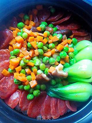 腊肠煲仔饭的做法步骤：10