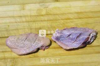 蜜汁鸡翅的做法步骤:2