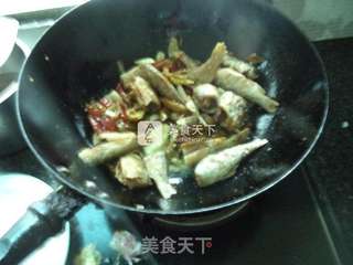 蒜片酸辣鱼的做法步骤：6