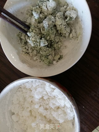 翡翠白菜饺的做法步骤:7