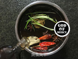 #八珍盛宴#春节宴席的先头部队--酥脆到鱼刺都不放过的秘制爆汁五香熏鱼的做法步骤:9