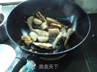 蒜片酸辣鱼的做法步骤：3