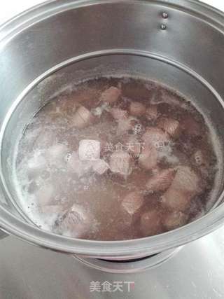清炖牛肉的做法步骤:2
