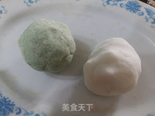 翡翠白菜饺的做法步骤:8