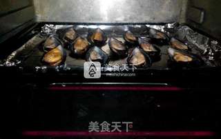 蒜蓉芝士烤青口的做法步骤:3