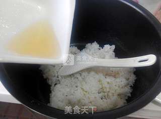 让孩子爱上吃饭——肉松寿司的做法步骤:5