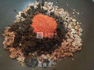 麻辣过瘾的【宜宾燃面】的做法步骤:7
