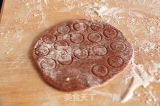 熊猫馒头的做法步骤:11