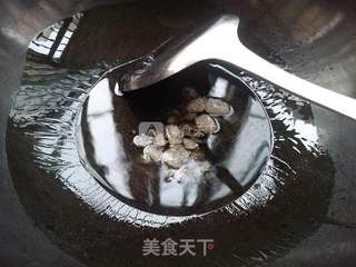 红烧鸡翅的做法步骤:2