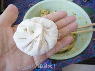 鲜肉白菜包的做法步骤:14