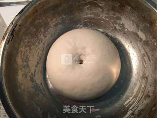 贝壳黑芝麻花卷的做法步骤:6
