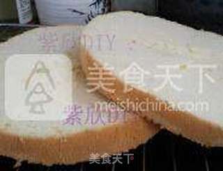 8寸黑森林水果蛋糕的做法步骤:10