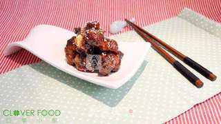 【四叶小馆】糖醋排骨的做法步骤:9